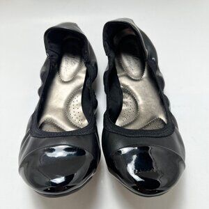 Dexflex Comfort Black Flats With Patent Cap Toe Slip-On Size 8 W